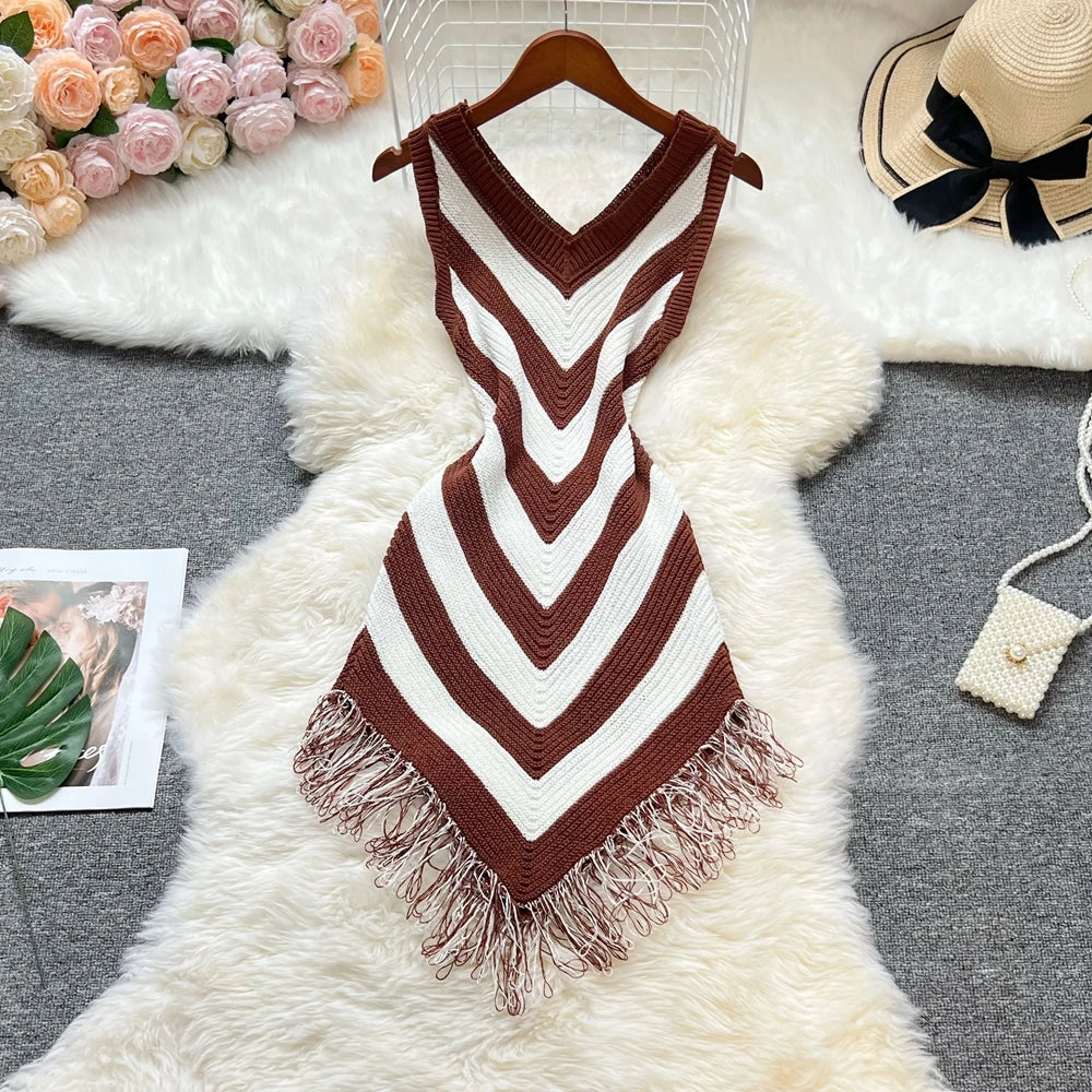 Elegant Knit Bodycon Midi Dress – Slim Fit V-Neck for Women