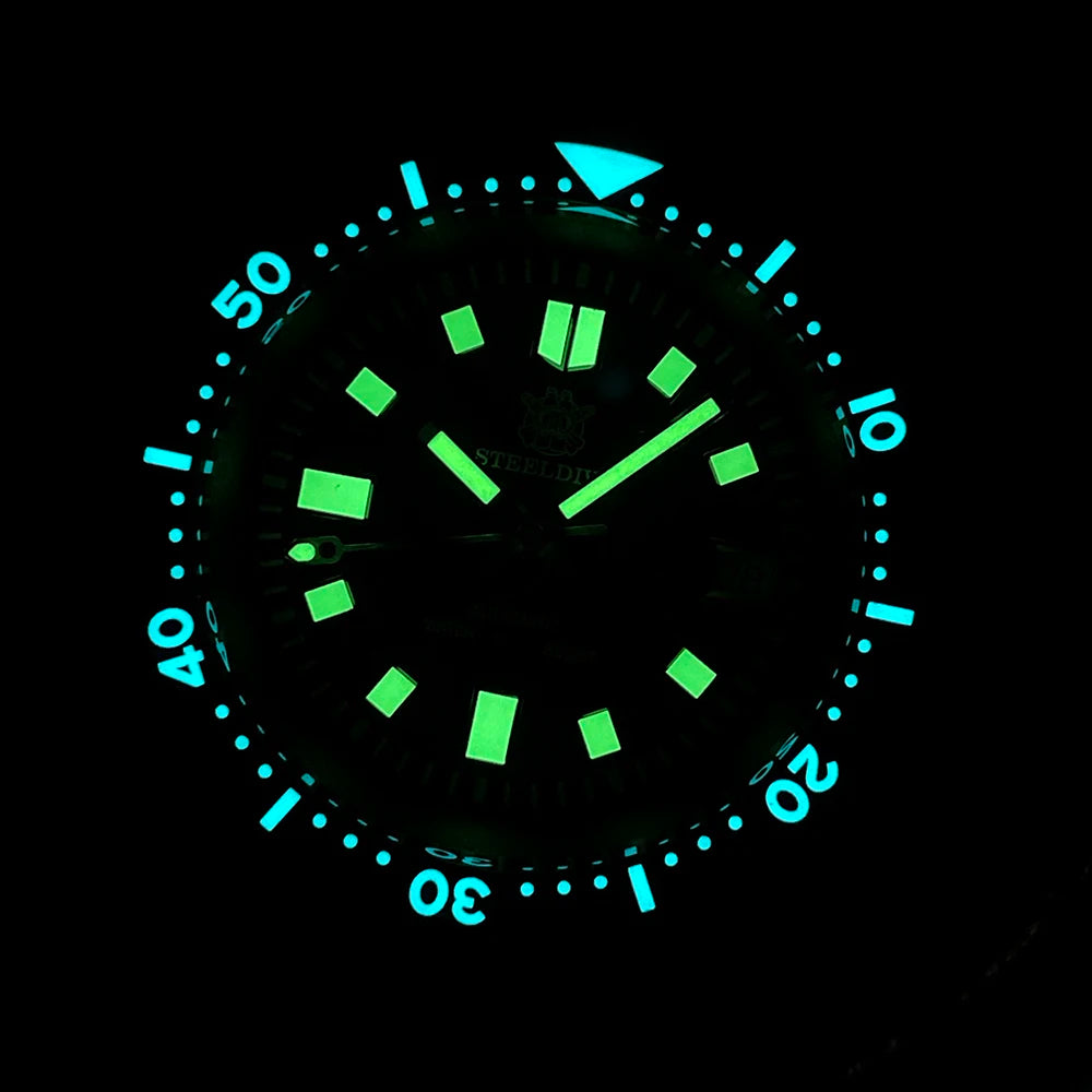 STEELDIVE SD1970 44mm Automatic Dive Watch – Sapphire Crystal & NH35