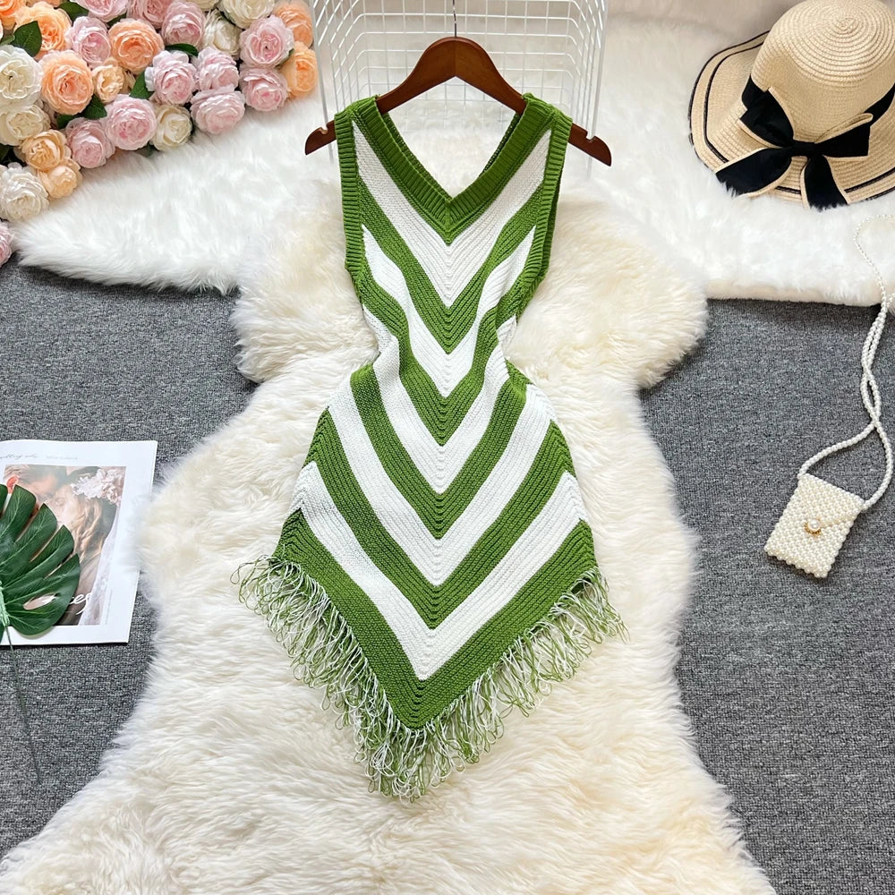 Elegant Knit Bodycon Midi Dress – Slim Fit V-Neck for Women