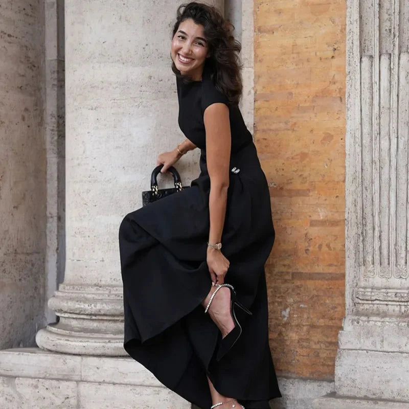 Elegant Asymmetric Collar Sleeveless A-Line Maxi Dress – Women's Evening Gown