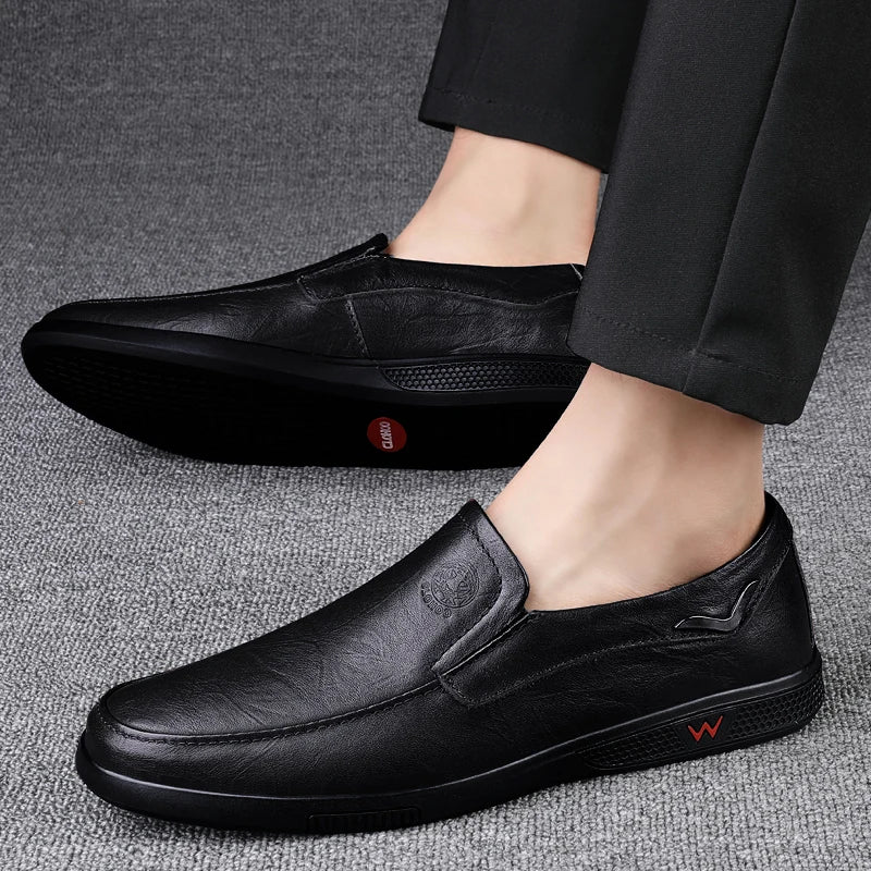 CLOHOO Men's Handcrafted Genuine Leather Loafers