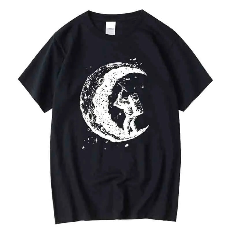 Men's Moon Print Casual T-Shirt — Breathable Cotton Blend Summer Tee