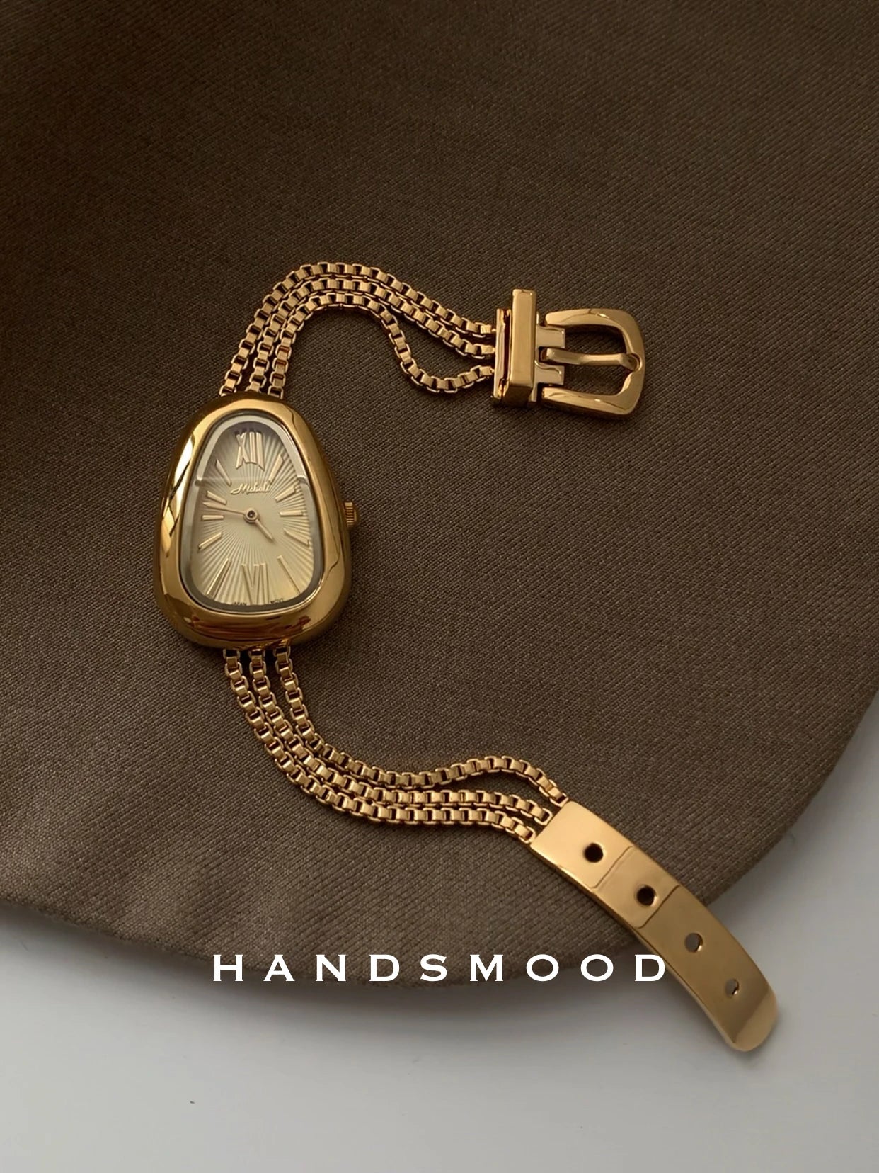 Women's Retro Luxury Gold Quartz Watch – Vintage Leather Strap