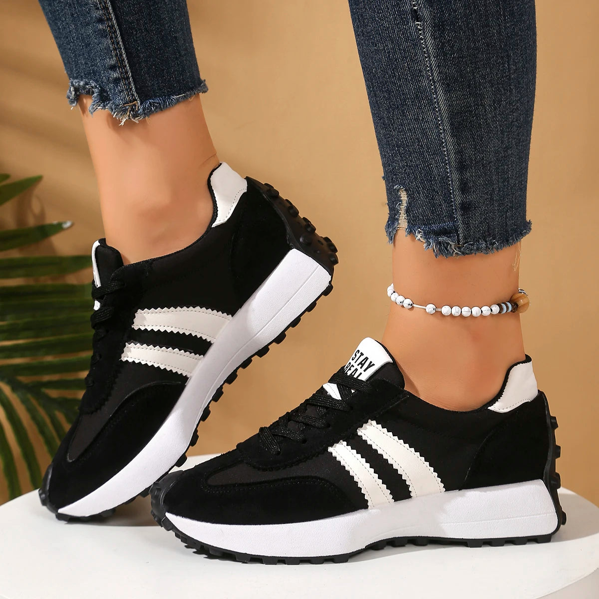 Fashionable New Style Elegant Lace Up Casual Shoes Women Spring/Autumn Round Toe Thick Sole Anti Slip Comfortable Sports Shoes