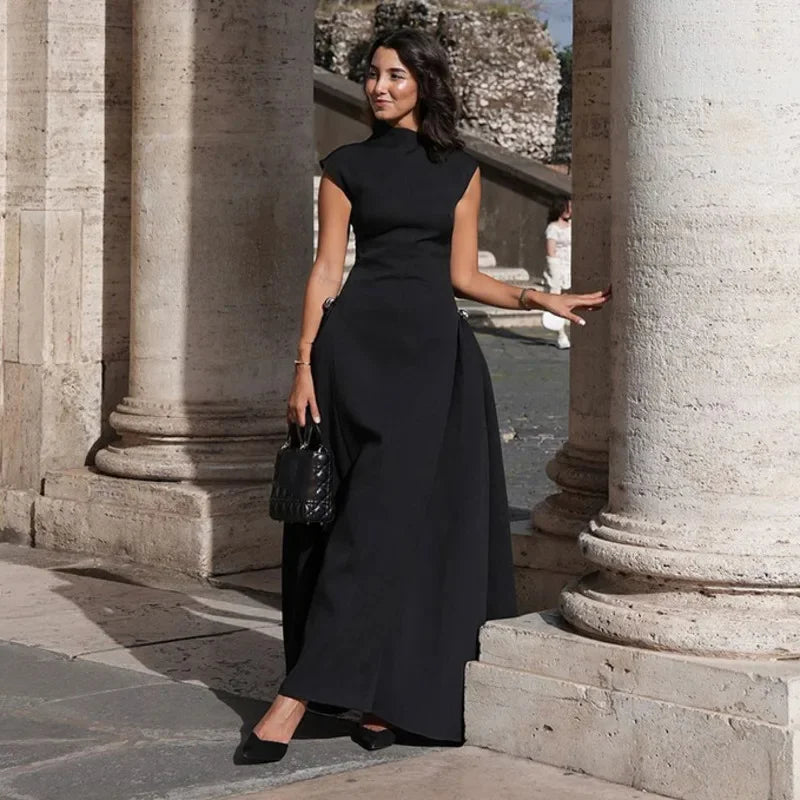 Elegant Asymmetric Collar Sleeveless A-Line Maxi Dress – Women's Evening Gown