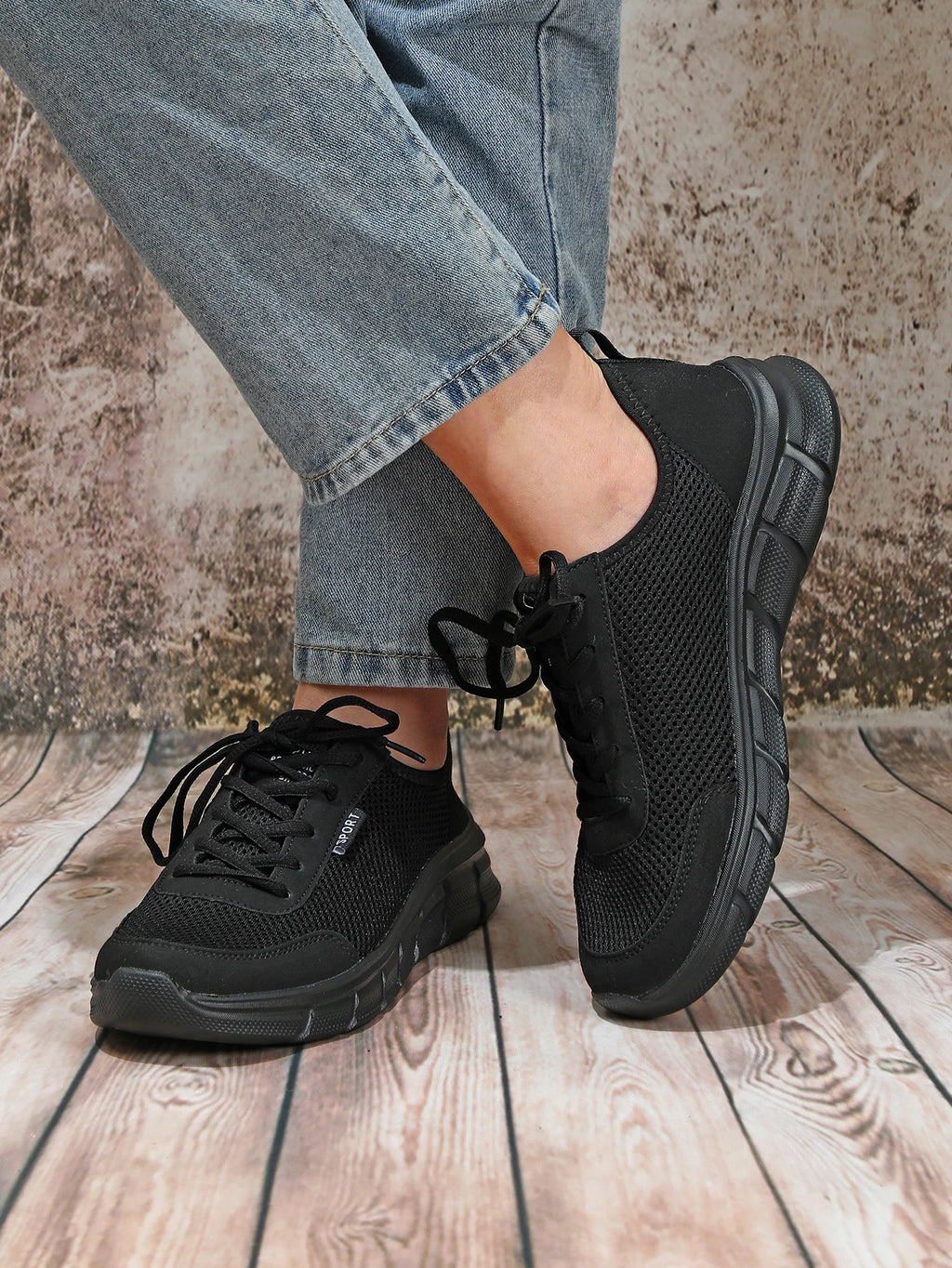 Men's Breathable Mesh Sneakers – Lightweight Casual Sport Shoes