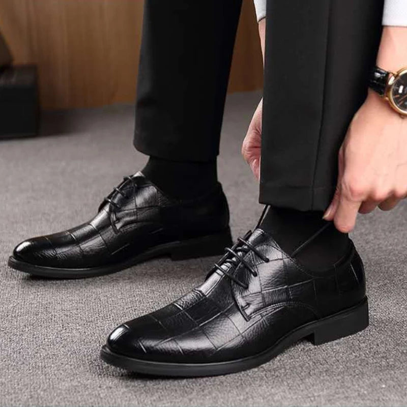 Men's Classic Leather Dress Shoes – Soft Sole, Lightweight & Versatile